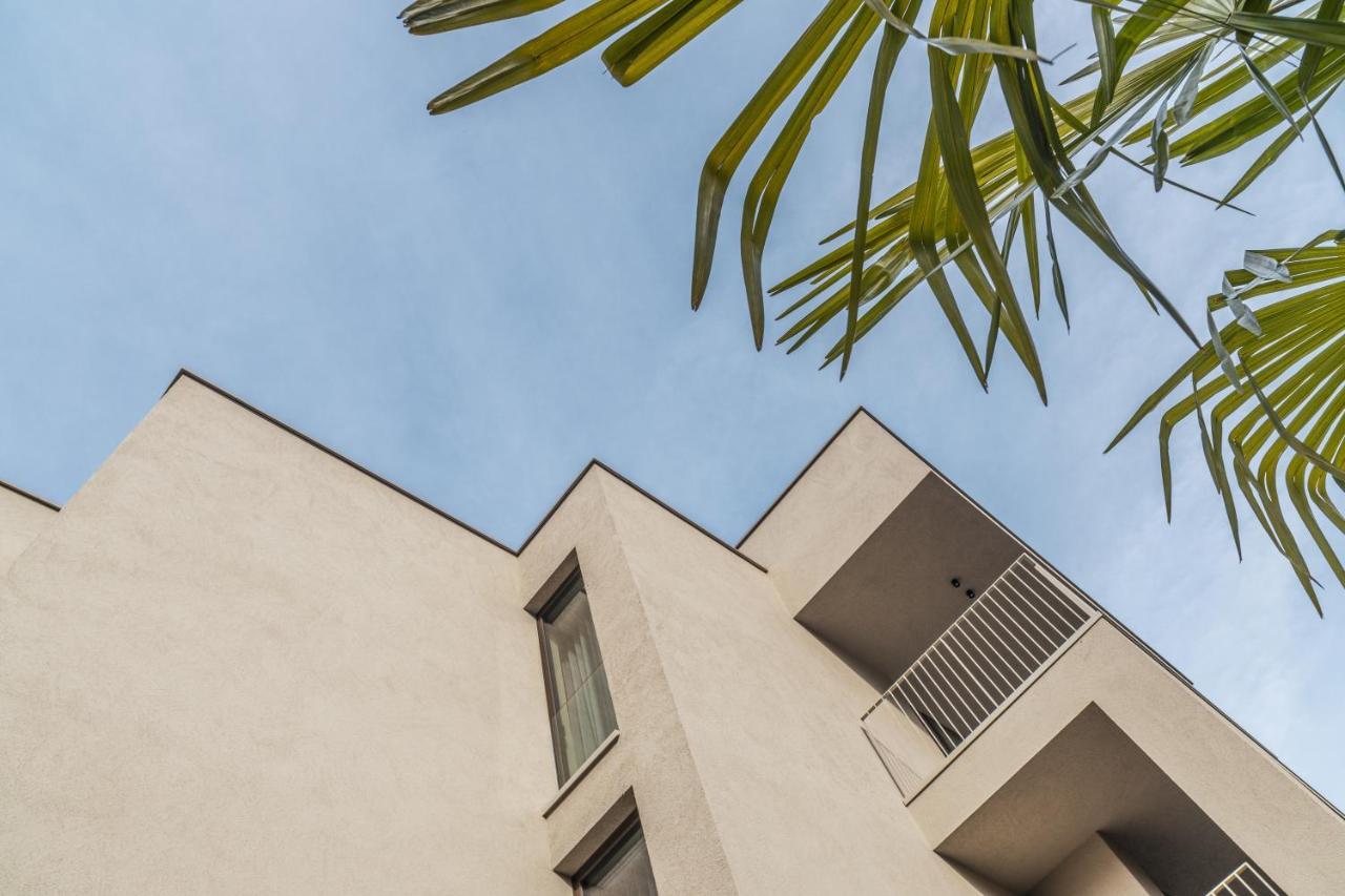 Essence - Charming Suites Riva del Garda Exterior photo