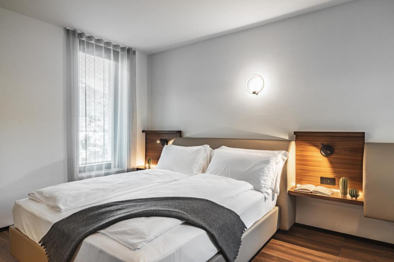Essence - Charming Suites Riva del Garda Exterior photo
